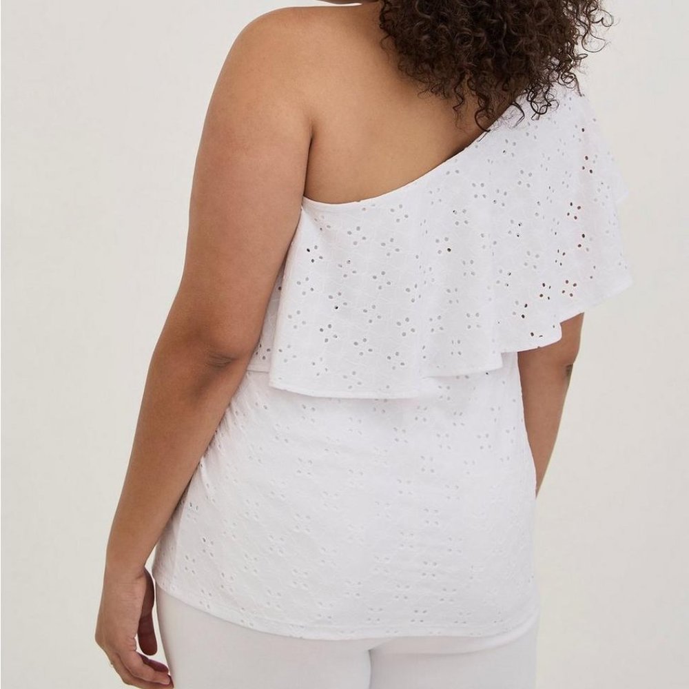 Torrid Top 5X White -Eyelet One Shoulder Shirt Jersey Ruffled Tier Plus Size NWT - Picture 4 of 4